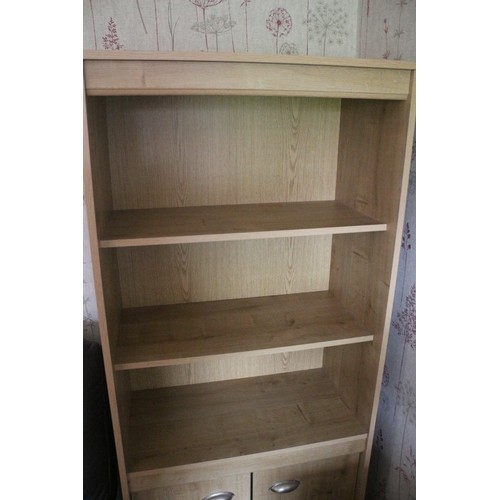 219 - Wood Effect Bookshelf with Cupboards
35cm deep x 71cm wide x 160cm high