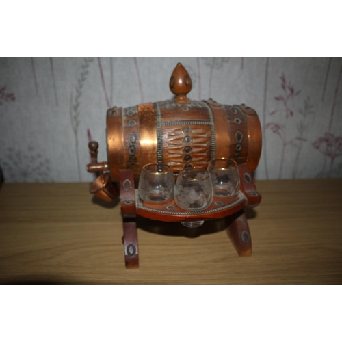 226 - Wooden Barrell Design Decanter with Shot glasses 
23cm long x 24cm wide x 23cm high