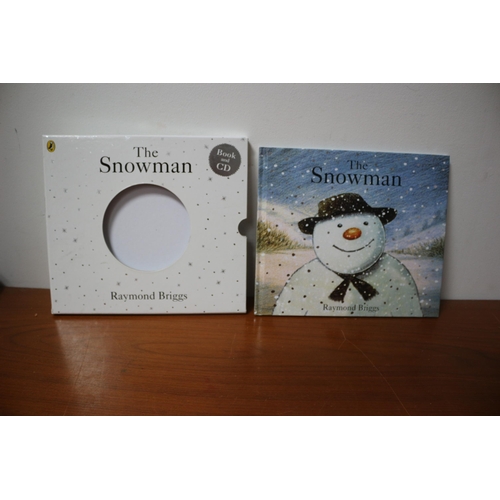 237 - The Snowman Book and CD - New