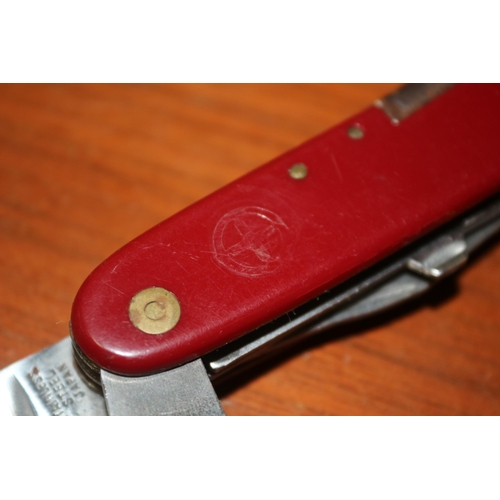 464 - Multi-Tool Pen Knife with Swiss Flag 
Stainless Steel