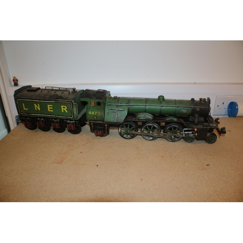 46 - Aged Tin Metal Plate Model Train, Total Length 66cm