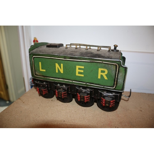 46 - Aged Tin Metal Plate Model Train, Total Length 66cm