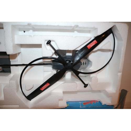 49 - Humblebee RC Helicopter