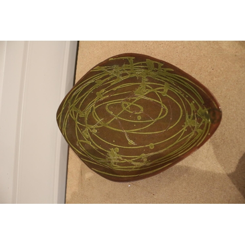 61 - Studio Pottery Dish Signed MB, 28 x 19 cm