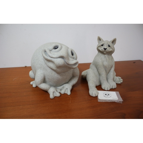 117 - Quarry Critters: Large Frog, 15cm Tall & Cat