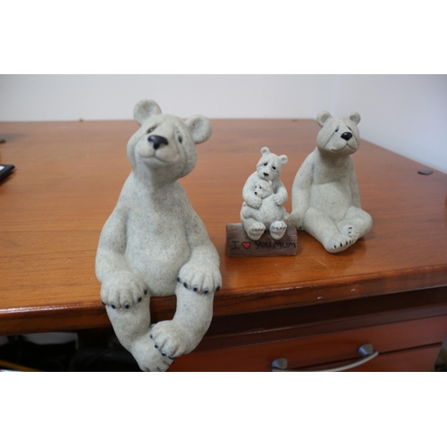 119 - Quarry Critters: 3x Bears