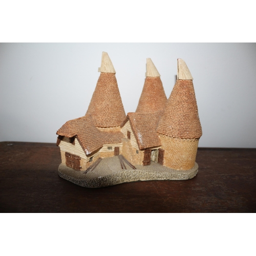 158 - Triple Oast by David Winter Ornament, few nibbles, 18cm wide