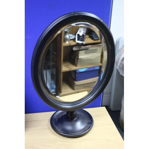 171 - Oval Mirror with Bevelled Edge