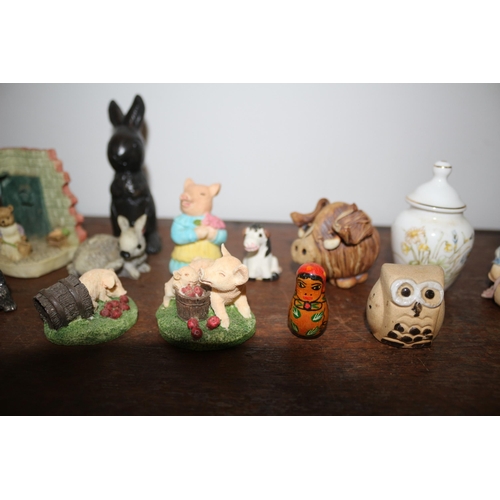 262 - Selection of Animal Figurines including Phillip Laureston and Enesco by Mary Rhyner