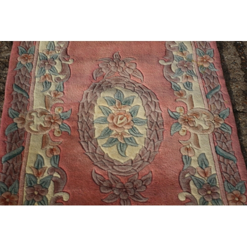 314 - Thick 100% Wool Pile, Hand Woven Rug with Tasselled Ends