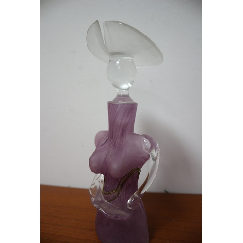 326 - Bust Scent Bottle 19.5cm Tall