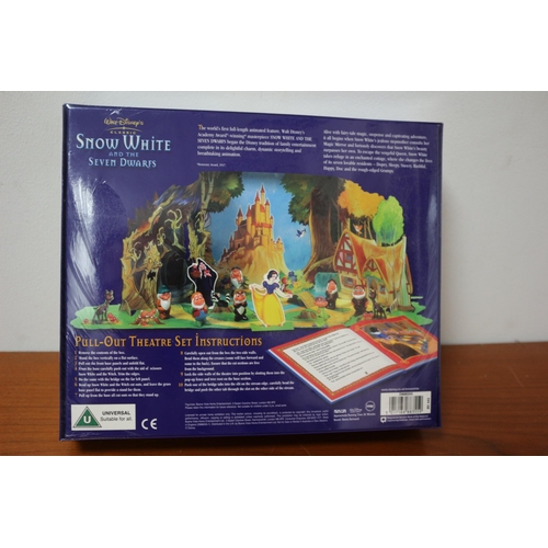 337 - Rare Snow White and the Seven Dwarfs VHS Video Gift Set with Figurines 
Boxed & Sealed