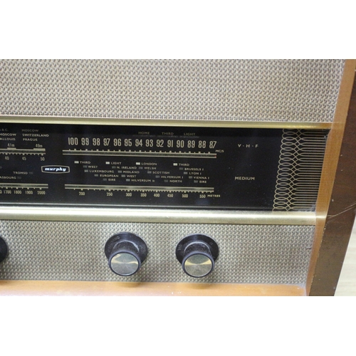 429 - Vintage Murphy Radio