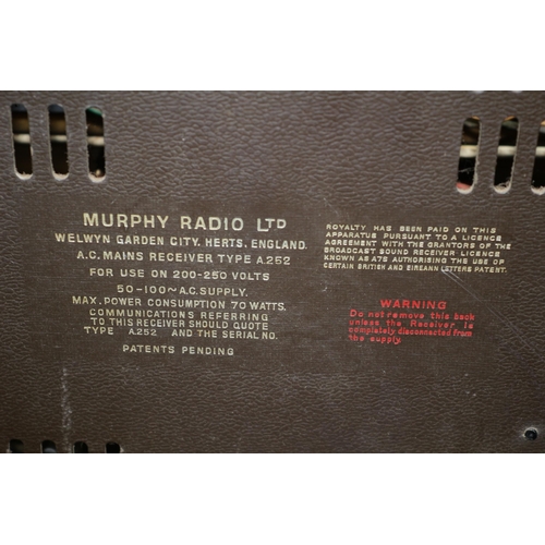 429 - Vintage Murphy Radio