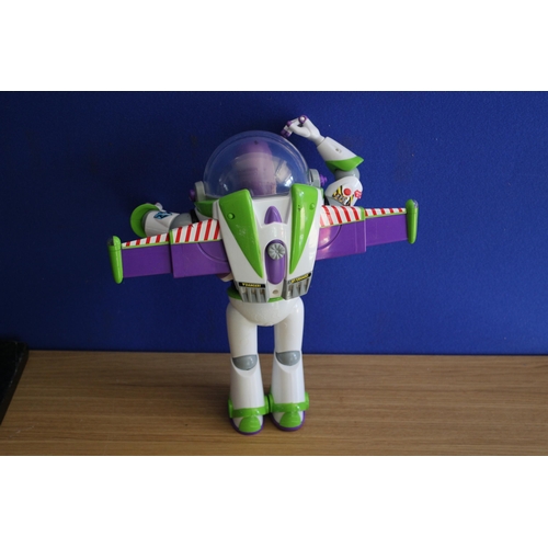 100 - Buzz Lightyear Figure