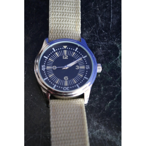 107 - Eaglemoss Collection 1960s Styled Australian Divers Watch