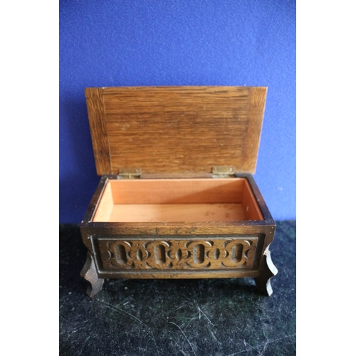 146 - Coppock Hand Carved London Wooden Music Box, 20 x 12 cm