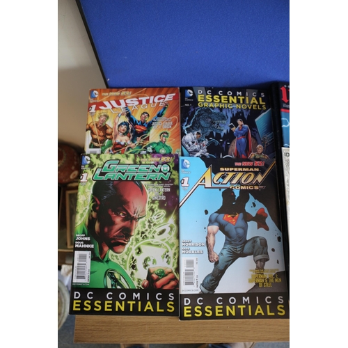 195 - x17 Collectable Comic Magazines