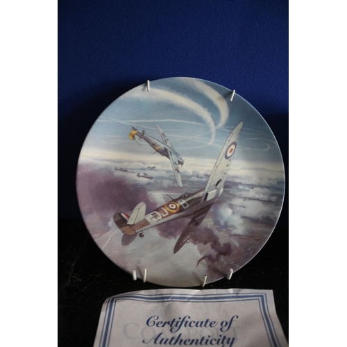 42 - Spitfire Tankard Limited Edition 7679/29900 & Hanging Coalport Plate with Certificate of Authenticit... 