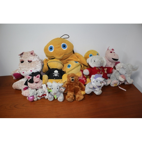 355 - Selection of Children's Soft Teddies x 14