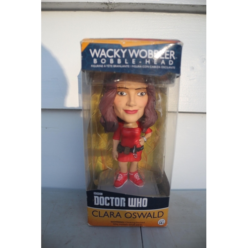 56 - Wacky Wobbler Dr.Who Clara Oswald