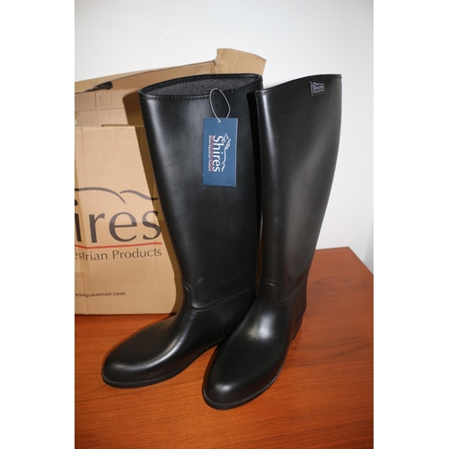 29 - Brand New in Box, Shires Men's Long Rubber Riding Boots, Size 10