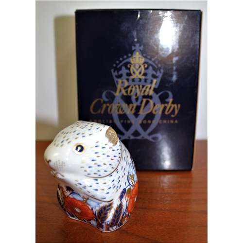 157 - Royal Crown Derby Poppy Mouse, Gold Stopper, Paperweight