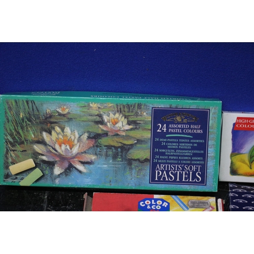 10 - Mixed Selection of Pastels in Boxes