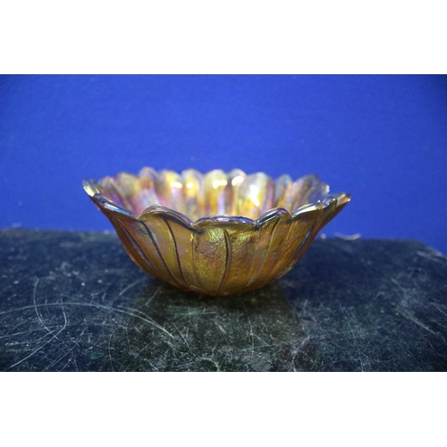 79 - Carnival Glass Dish - 17.5 cm Dia