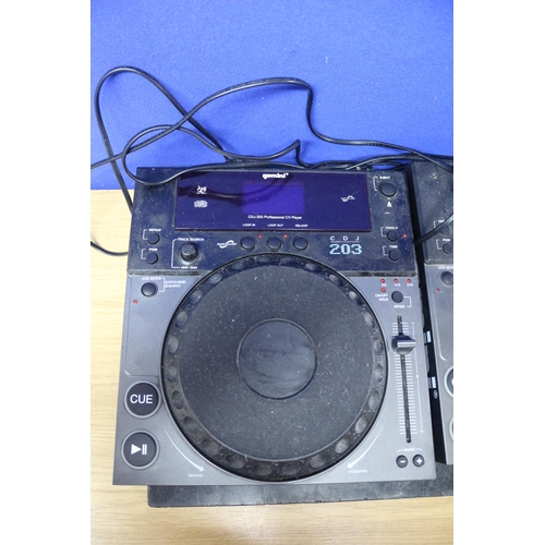 83 - 2 x Gemini CDJ-203 CD Players