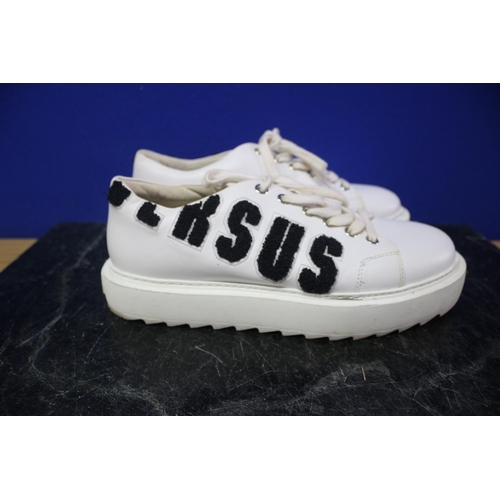 84 - Versus by Versace FVLN Trainers