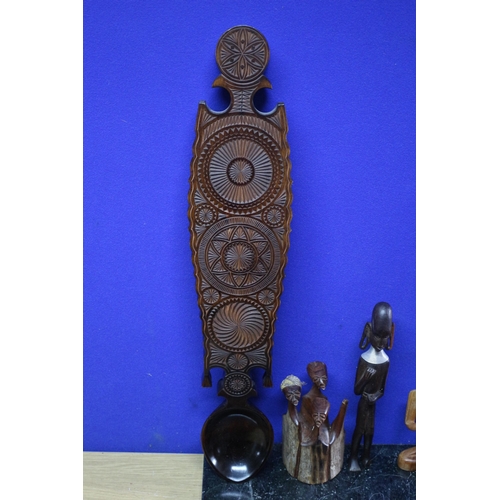 100 - Nice Selection of African Wood Carvings