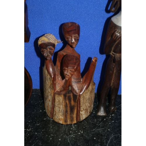 100 - Nice Selection of African Wood Carvings