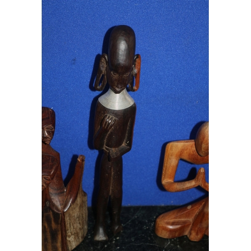 100 - Nice Selection of African Wood Carvings