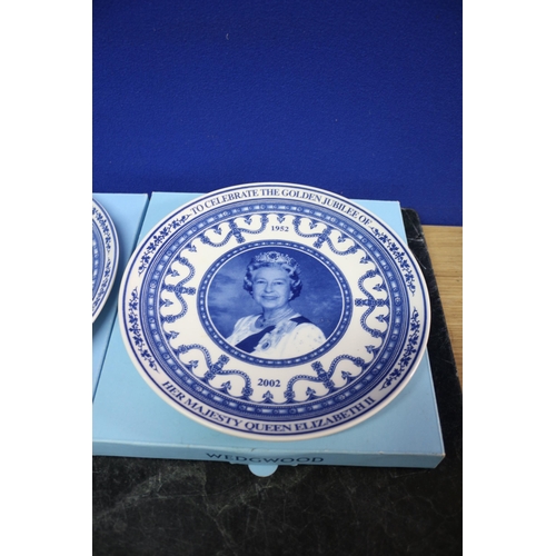 116 - 2 x Wedgwood Royal Commemorative Blue & White Plates in Boxes