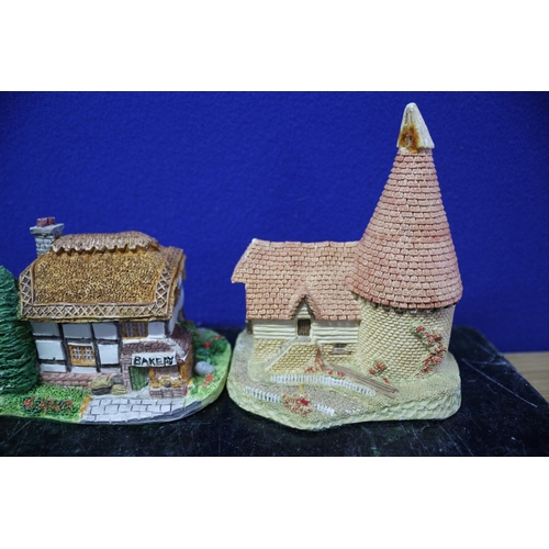 203 - 5 x Miniature Cottages and Houses