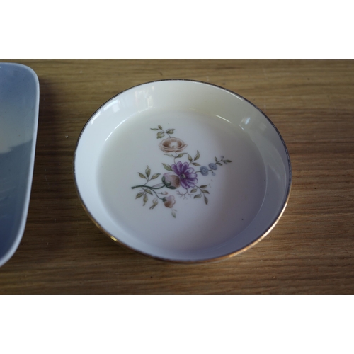 467 - 5 Trinket Dishes