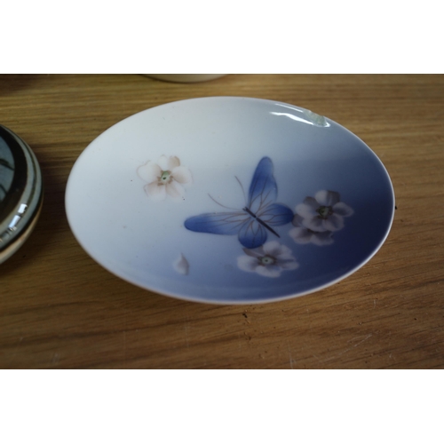 467 - 5 Trinket Dishes