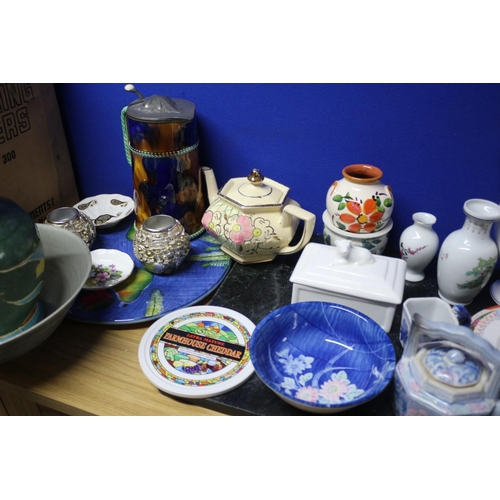 575 - Large bundle of Pottery Items