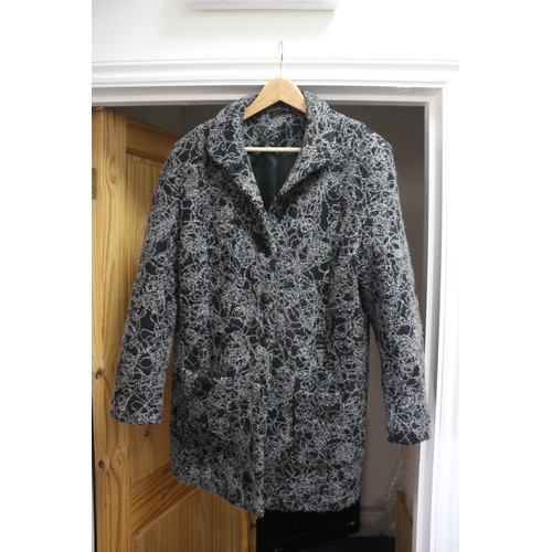 2 - Slimma Collection Coat - Size 16