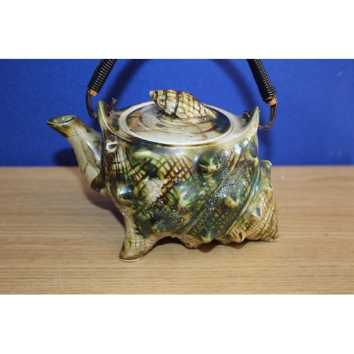 11 - Shell Design Vintage Small Teapot