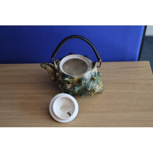 11 - Shell Design Vintage Small Teapot