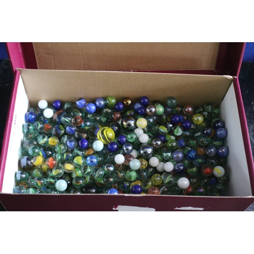 52 - Large Selection of Marbles - Several Vintage Examples - Mixed Size