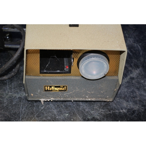 80 - Vintage Halinamat 300 Projector