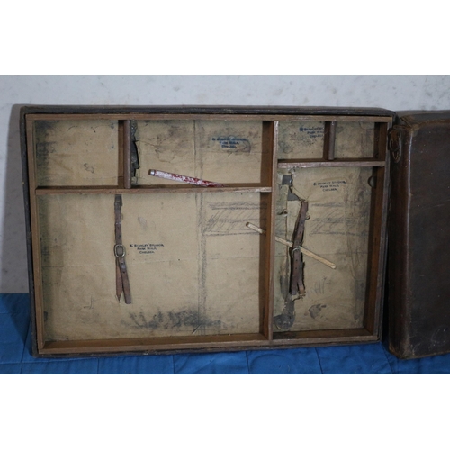 134 - This is the Artist Morgan Alfred Thornley's Original Leather Bound Artist Materials Organiser Case w... 