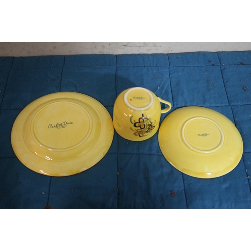 138 - Script Marked (1926 - 1987) Early Vintage Carlton Ware Trio - Cup, Saucer & Sandwich Plate - With Un... 