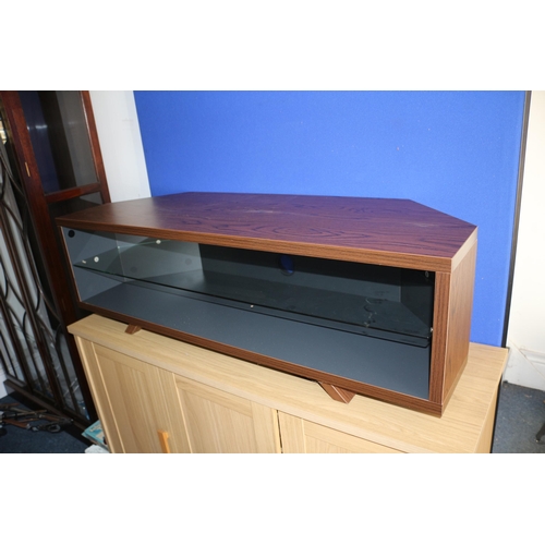 474 - Oak Effect Tecklink TV Stand with Removable Shelf, 115 x 39 x 36 cm