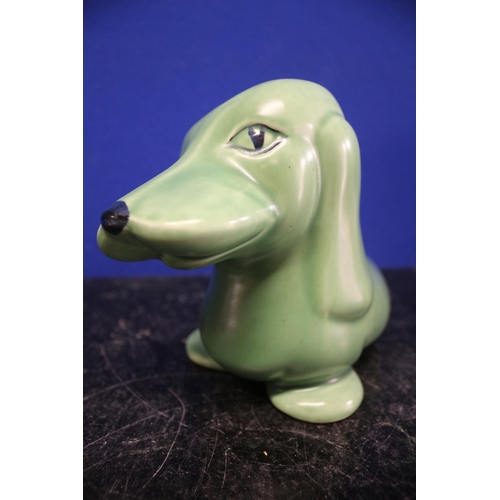 11 - A Rare Sylvac Comical Dachshund - 6860 - 22cm Long