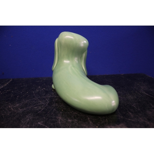 11 - A Rare Sylvac Comical Dachshund - 6860 - 22cm Long