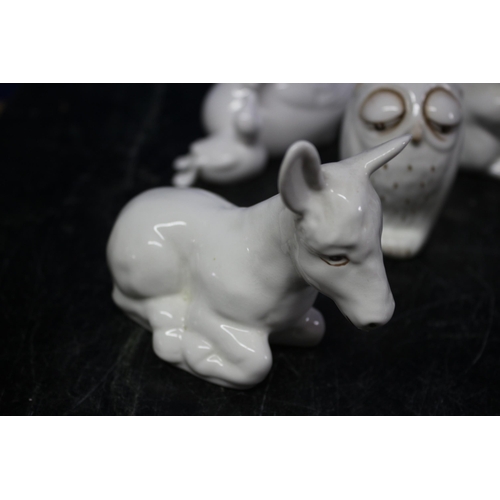 68 - 10 x Coalport White Animals